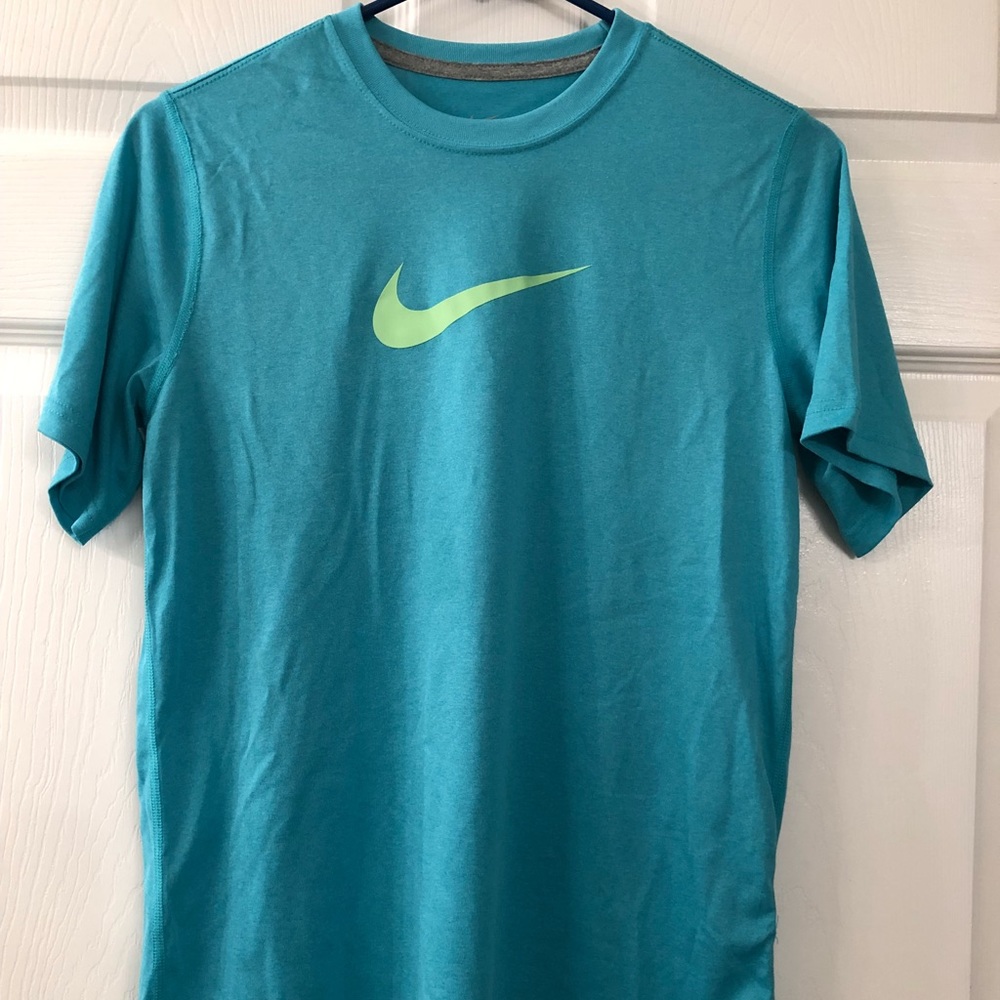 Nike dri-fit boys T-shirt